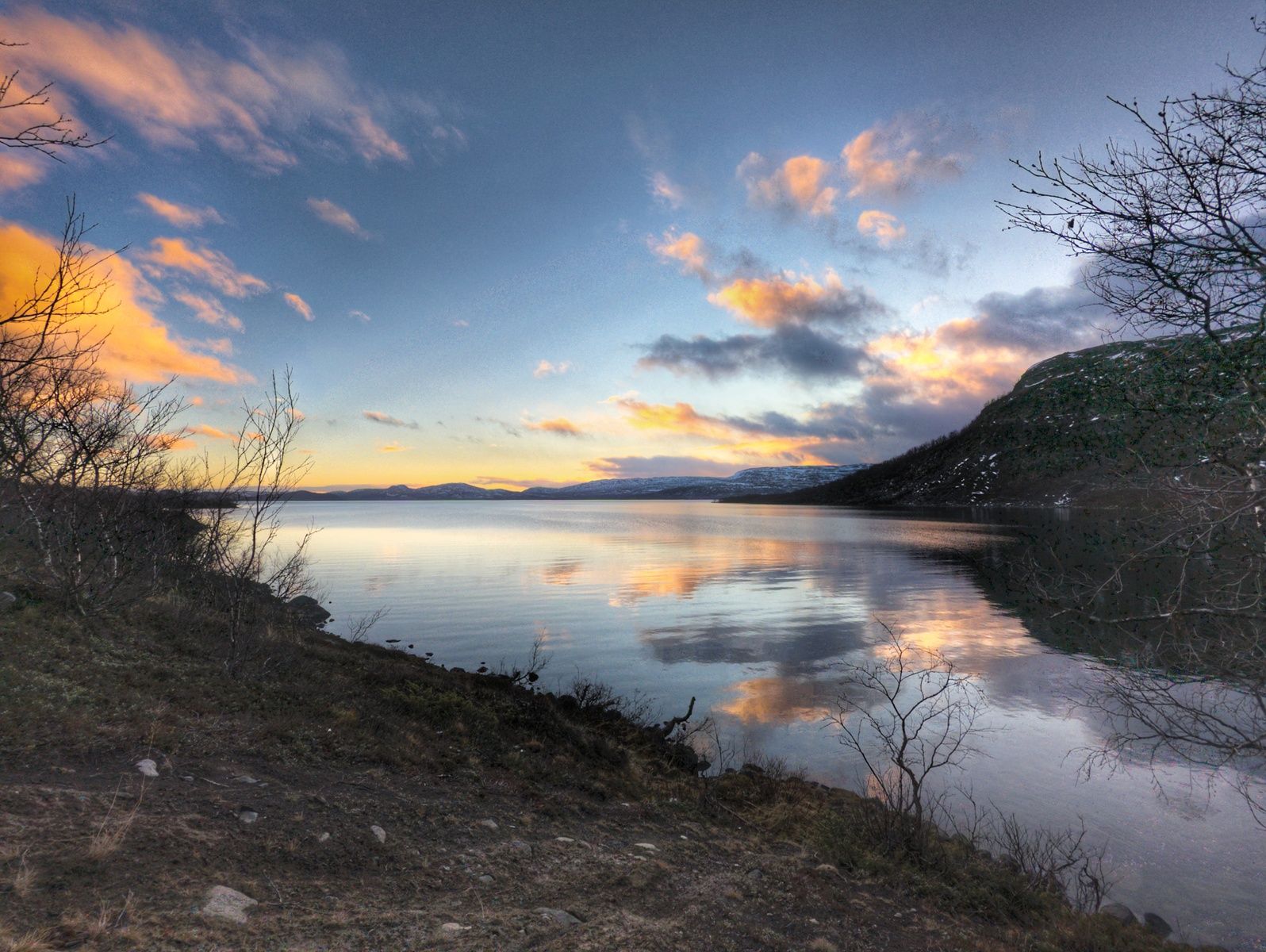 Image in a image block