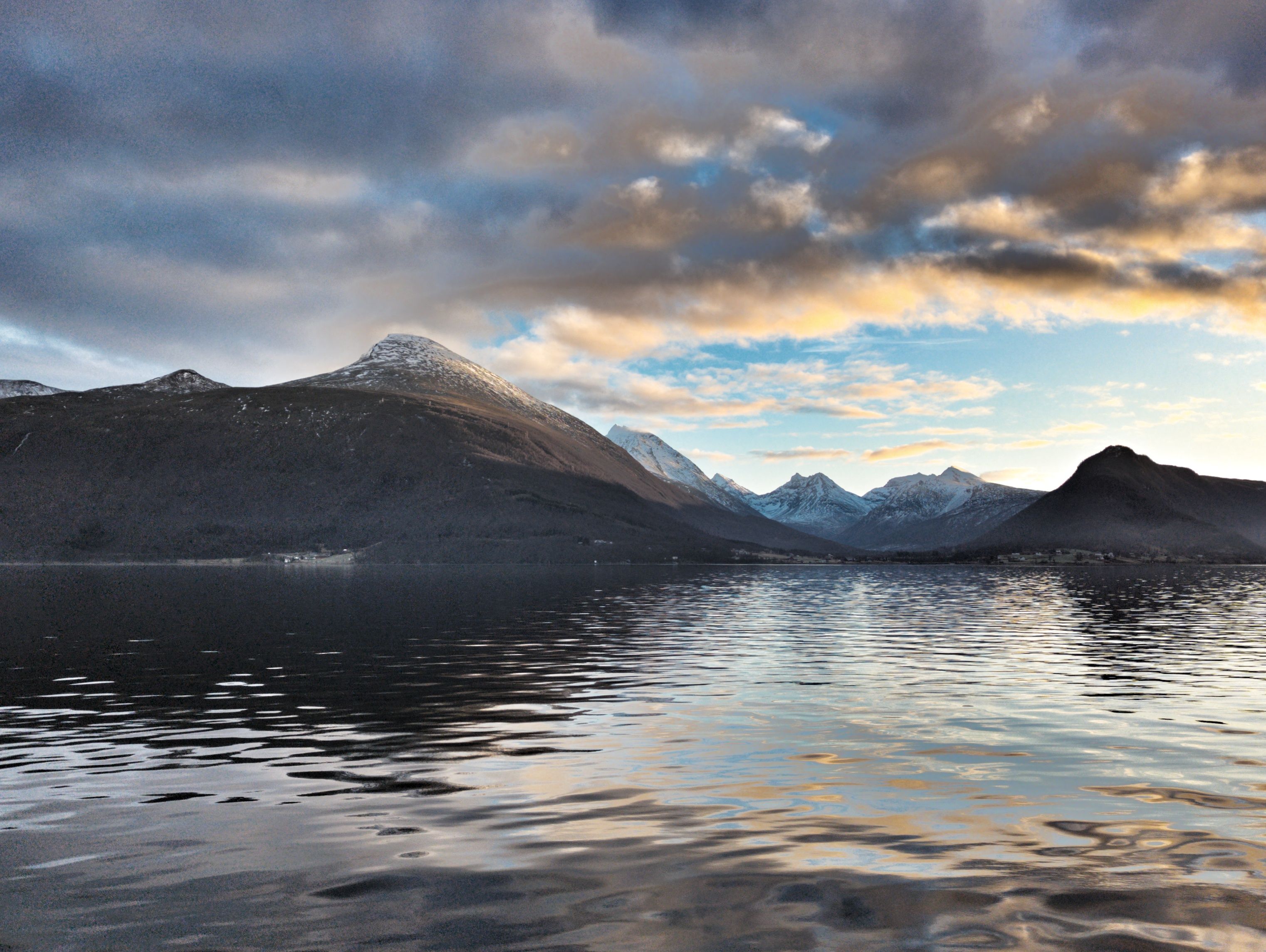 Image in a image block